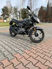 Motocykl Pulsar NS 125.