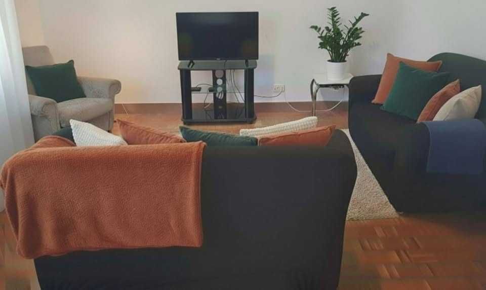 Andar de moradia, T3, mobilado e com TVs em Gandra, Valença