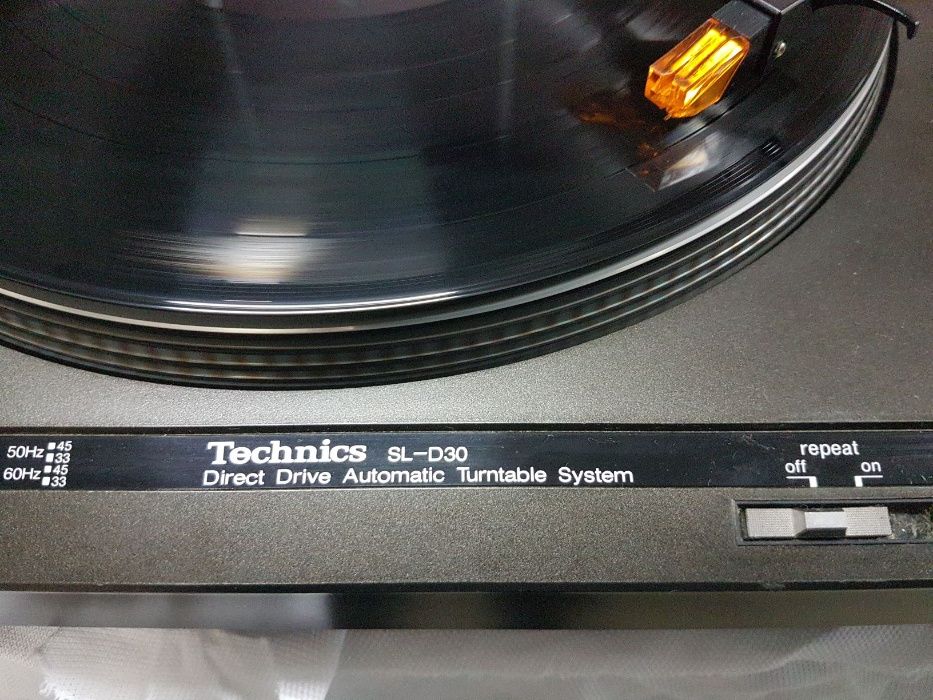 Technics SL-D30 diret drive (full automatic) Pitch ADJ.Anti skating