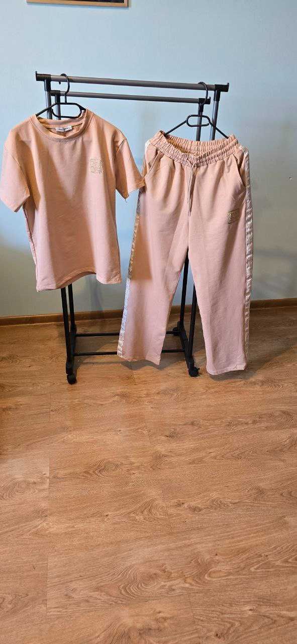 Nowy dres damski 2-częściowy – koszulka i spodnie S, M, L, XL