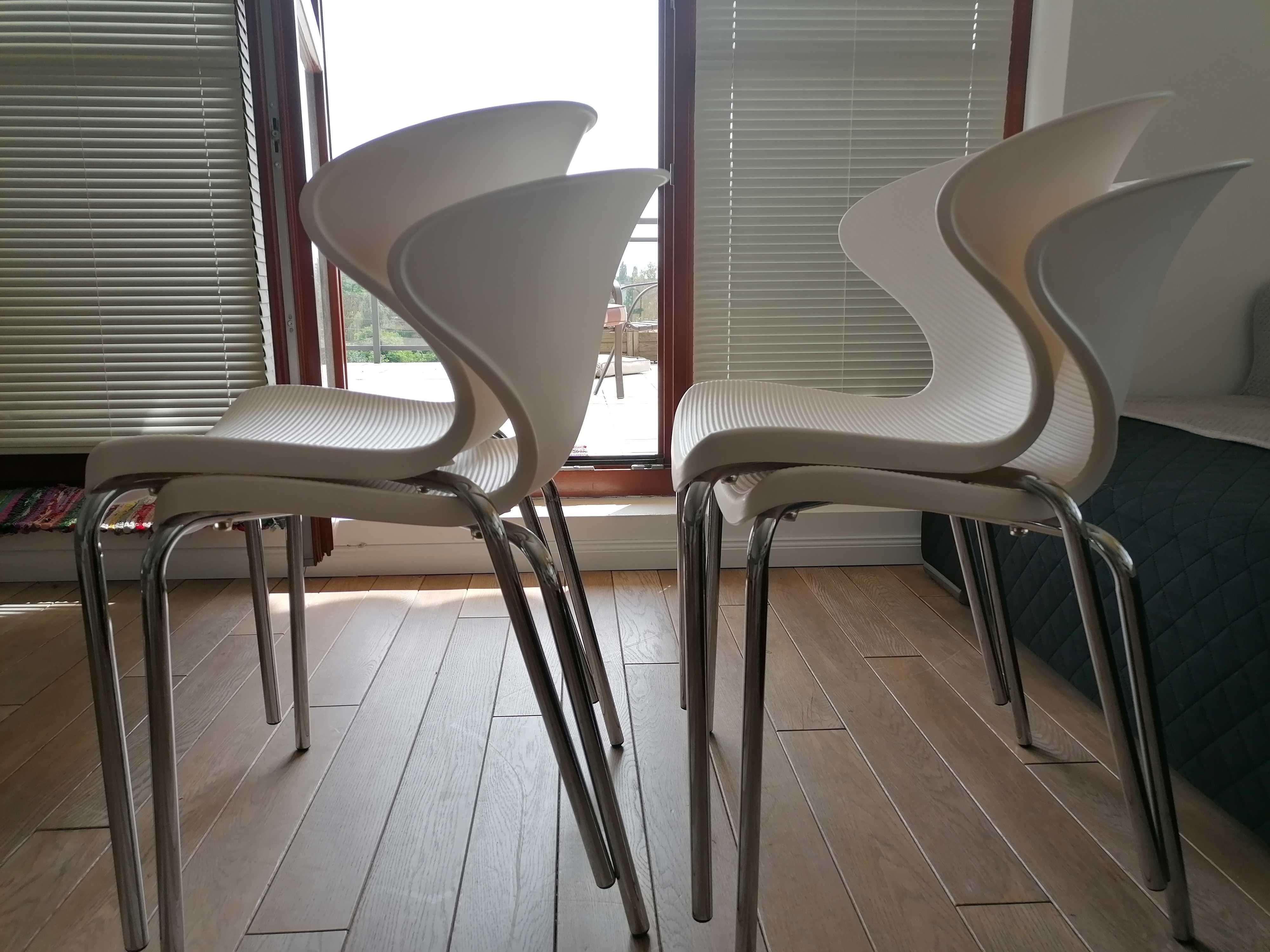4 krzesełka eleganckie białe siedzisko+ nogi chrom