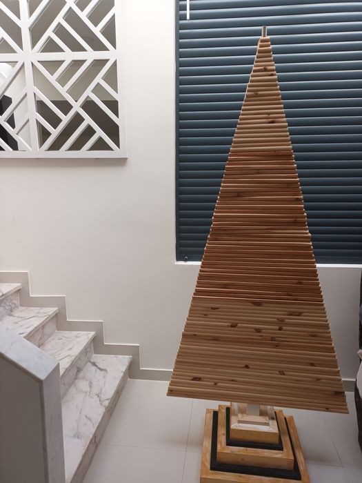 Árvore de natal de madeira