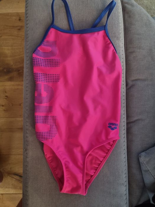 Strój kąpielowy Arena dla dziewczynki rozmiar 110/116