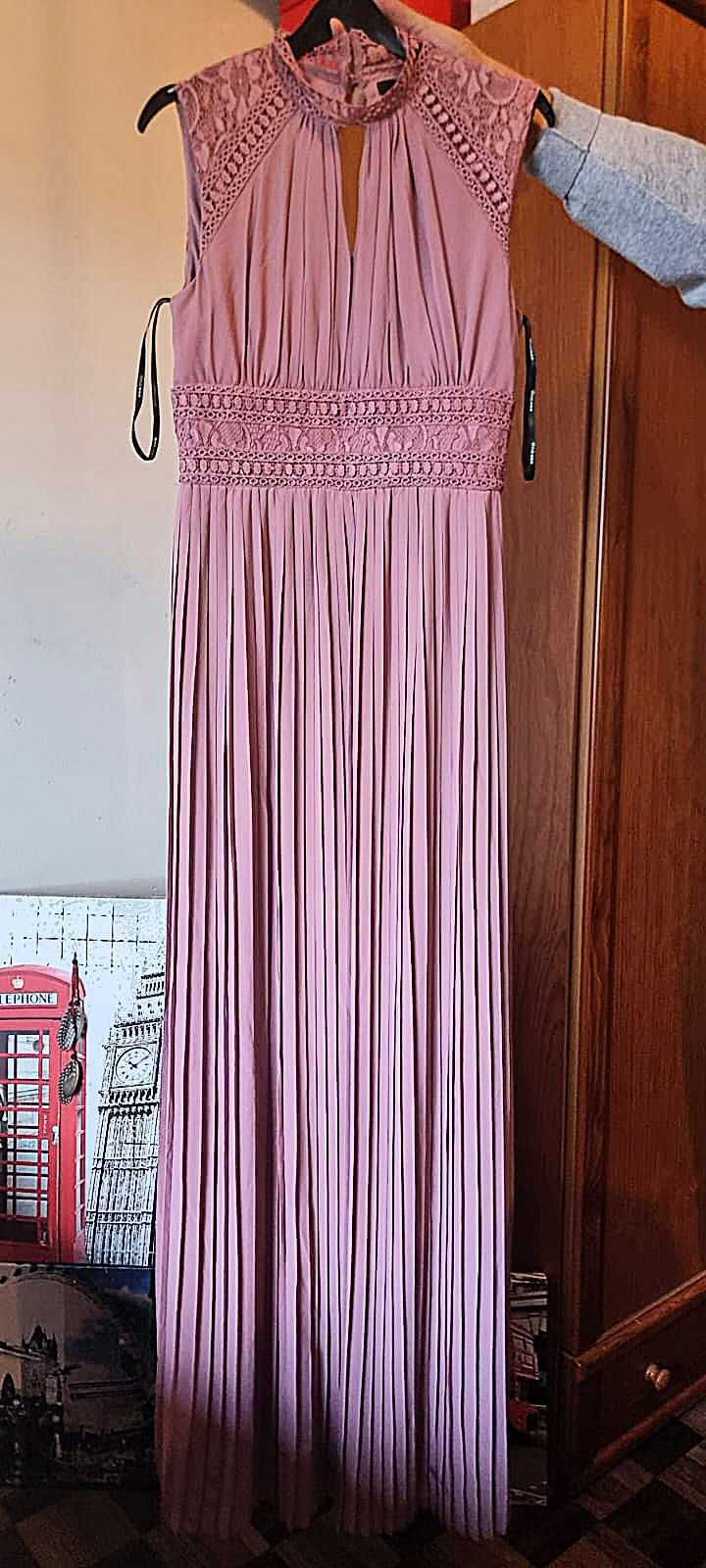 Vestido Novo Rosa tamanho S  Mulher