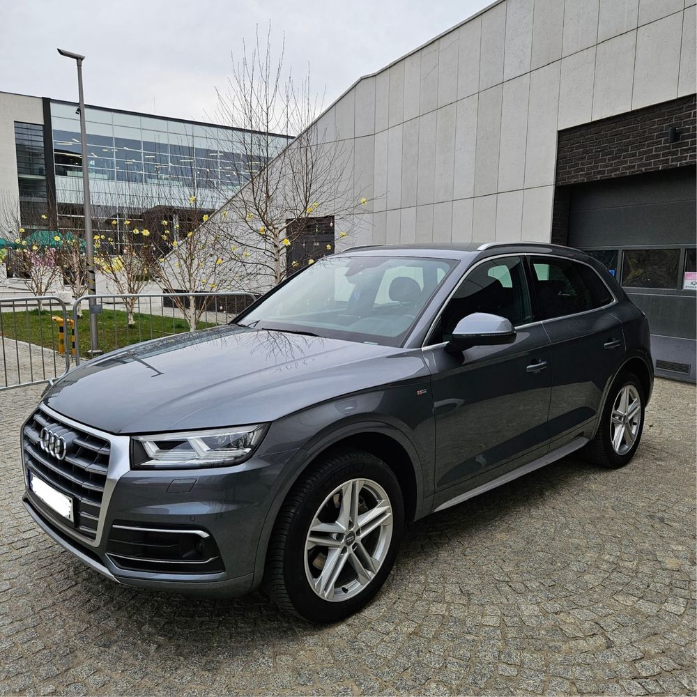 Audi Q5    virtual   quattro    s-line