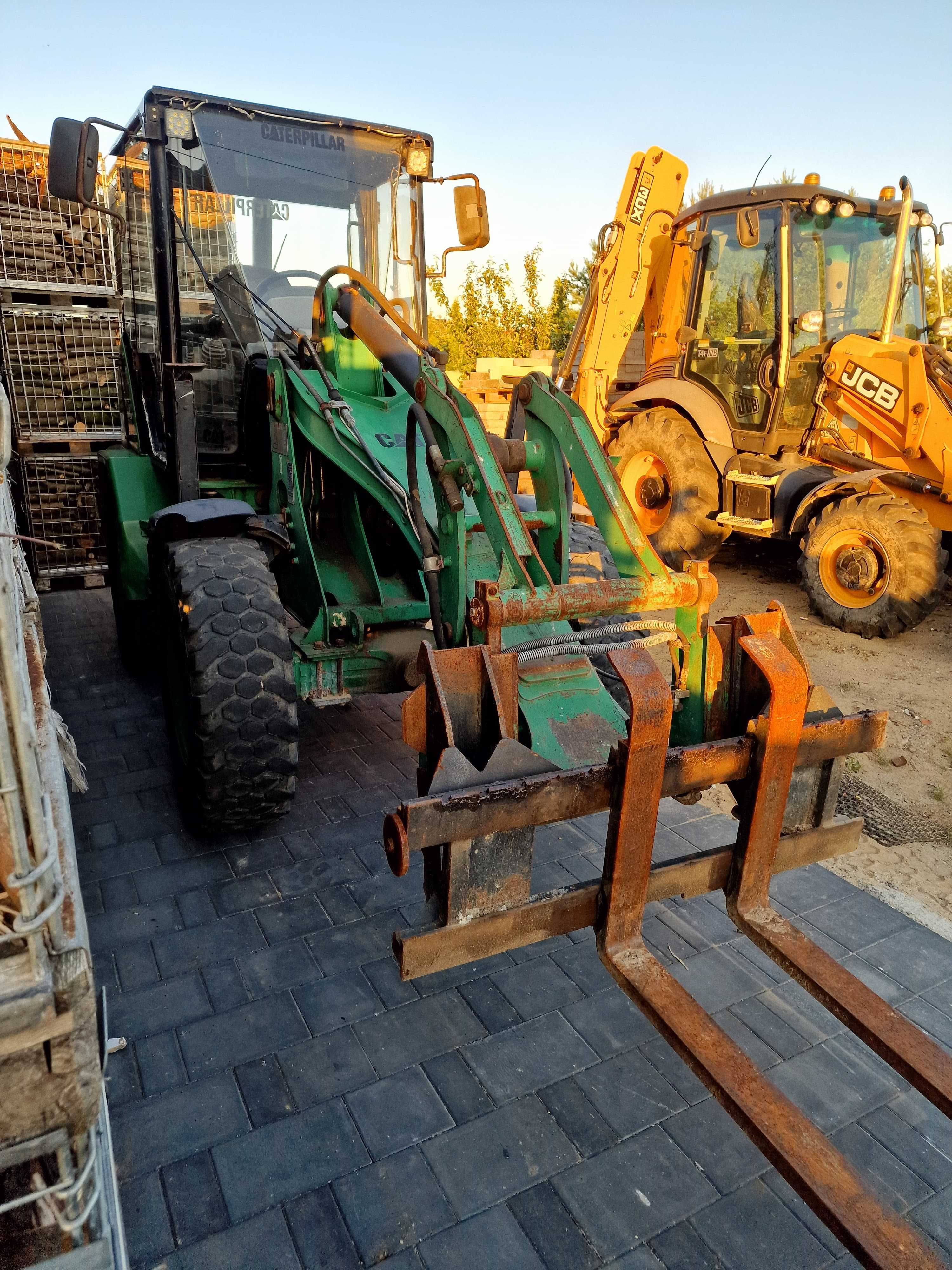 Ładowarka Kołowa CAT 906 Caterpillar Łyżka Widły