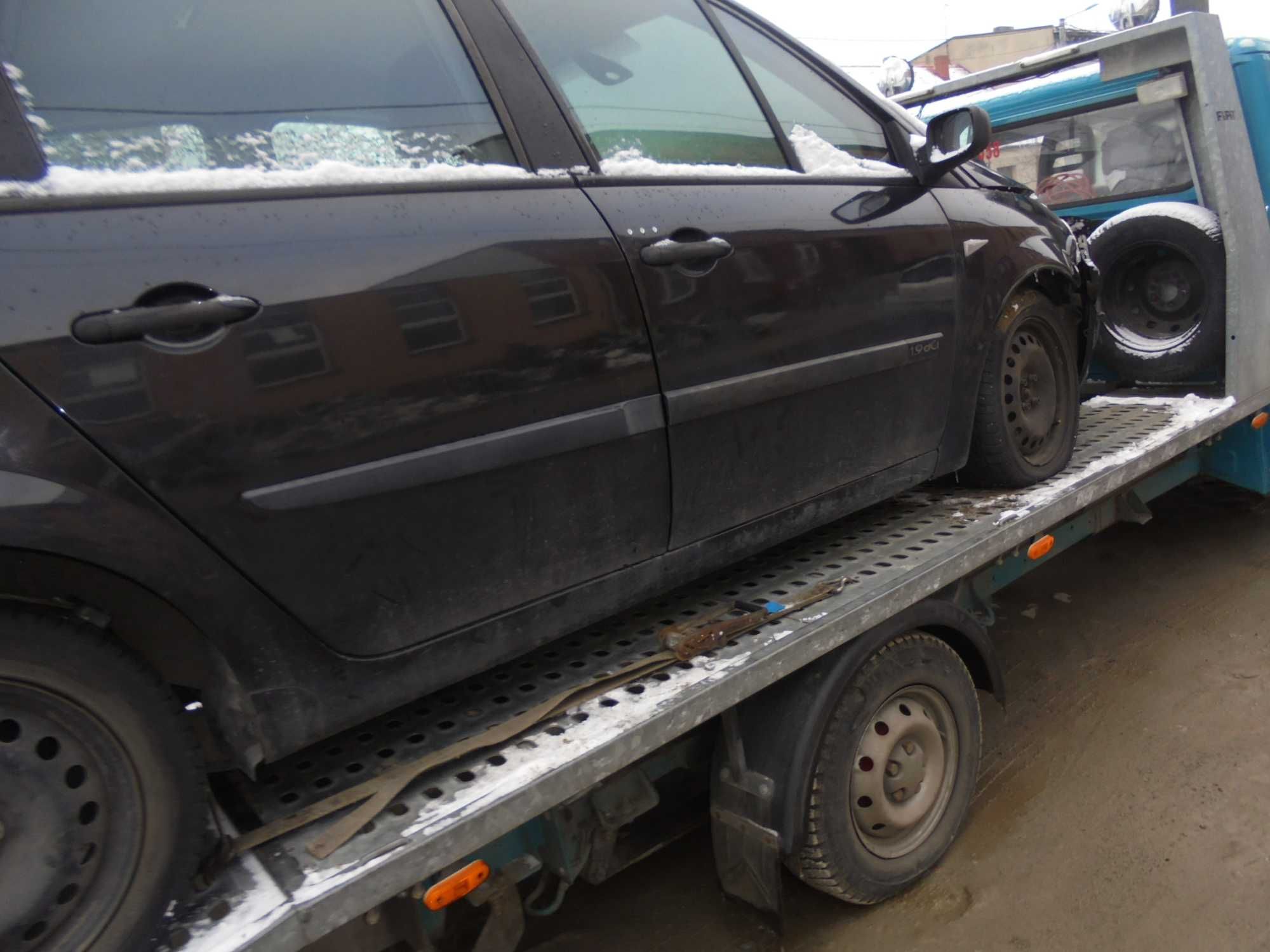 Renault Scenic II 1.9 dci kolor czarny , kod lakieru NV676 na części