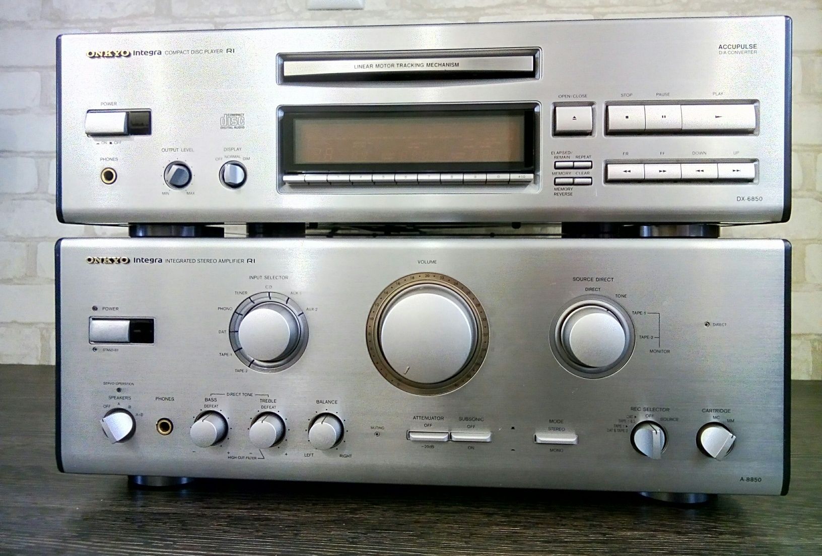 ONKYO DX-6850 Compact Disc Player 1991-92