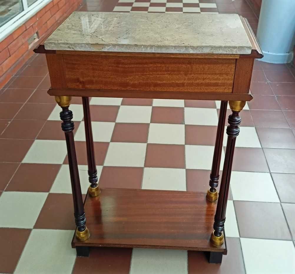 Mesa Apoio Mogno