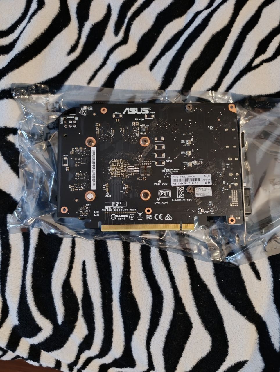 Продам Видеокарту Asus GeForce GTX 1650. 4g