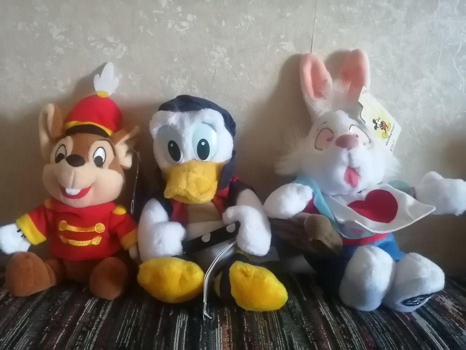 Мягкие игрушки персонажи Disney бурундук Чип, Дональд Дак,Белый Кролик