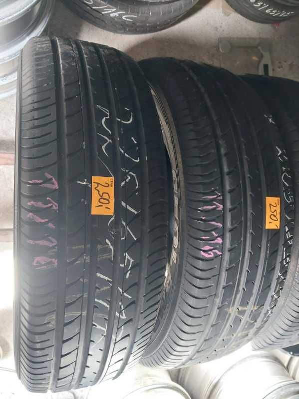 Opony Yokohama 4x225/65r17 rok 15/16