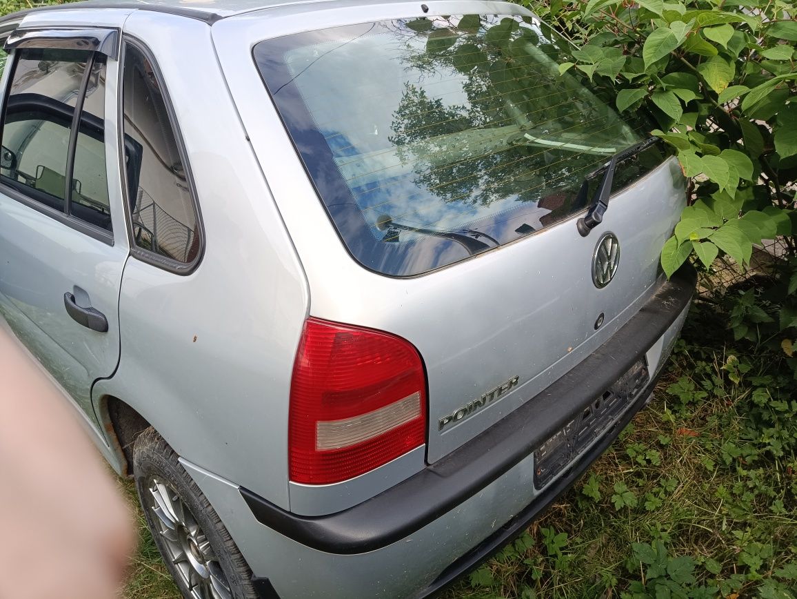 Volkswagen Pointer 1.8 газ бенз