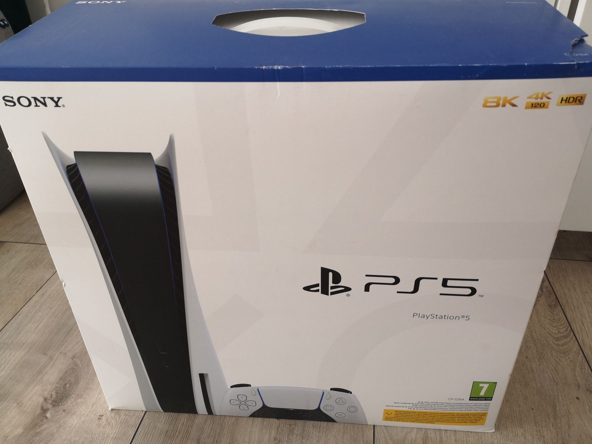 Karton do PlayStation PS5 oraz pada