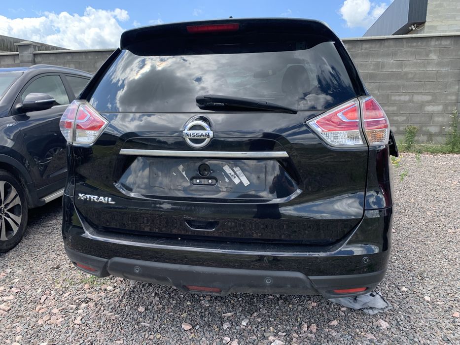 Qashqai кришка багажника j11 j10 juke xtrail