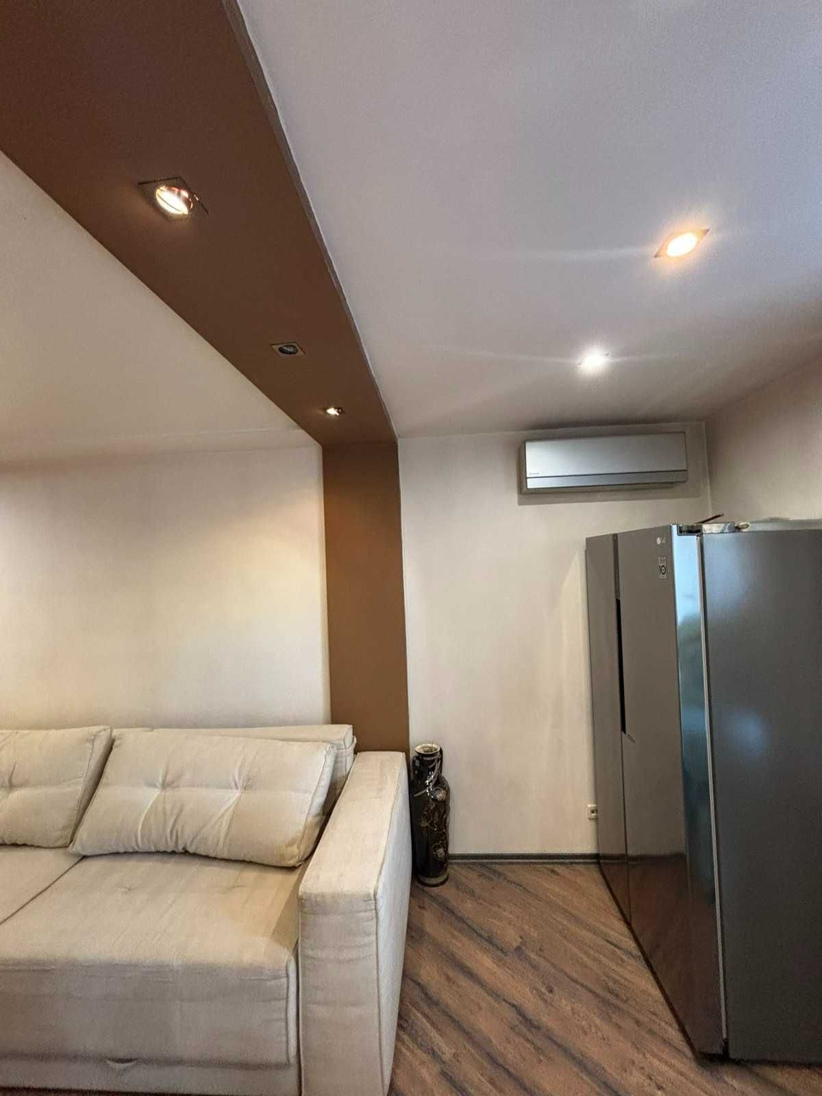 Продам 3к квартиру с ремонтом и мебелью в центре/Шевченковский
