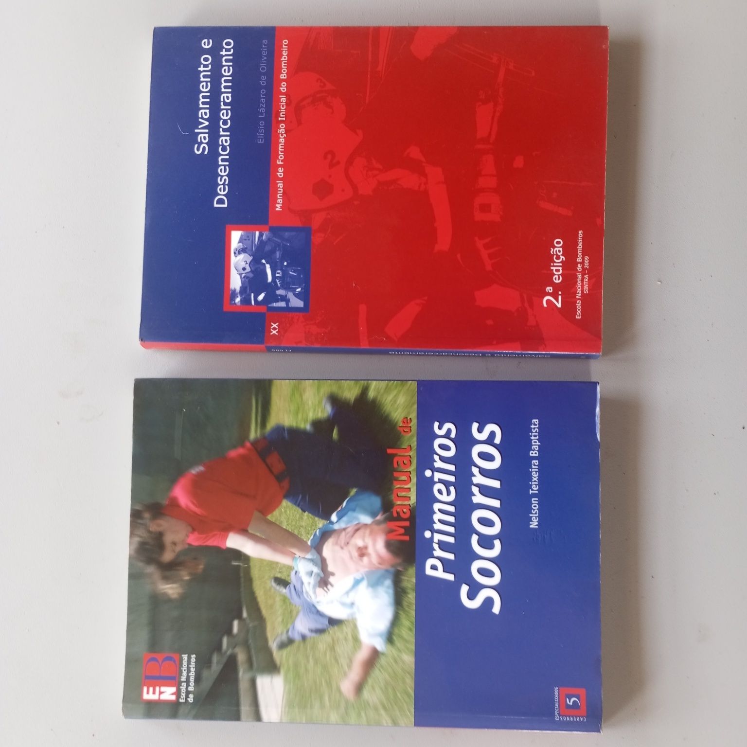 Vendo livros da escola nacional de bombeiros