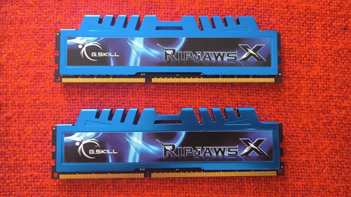 DDR3-2400MHz G.Skill 2*8Gb XMP 2400MHz