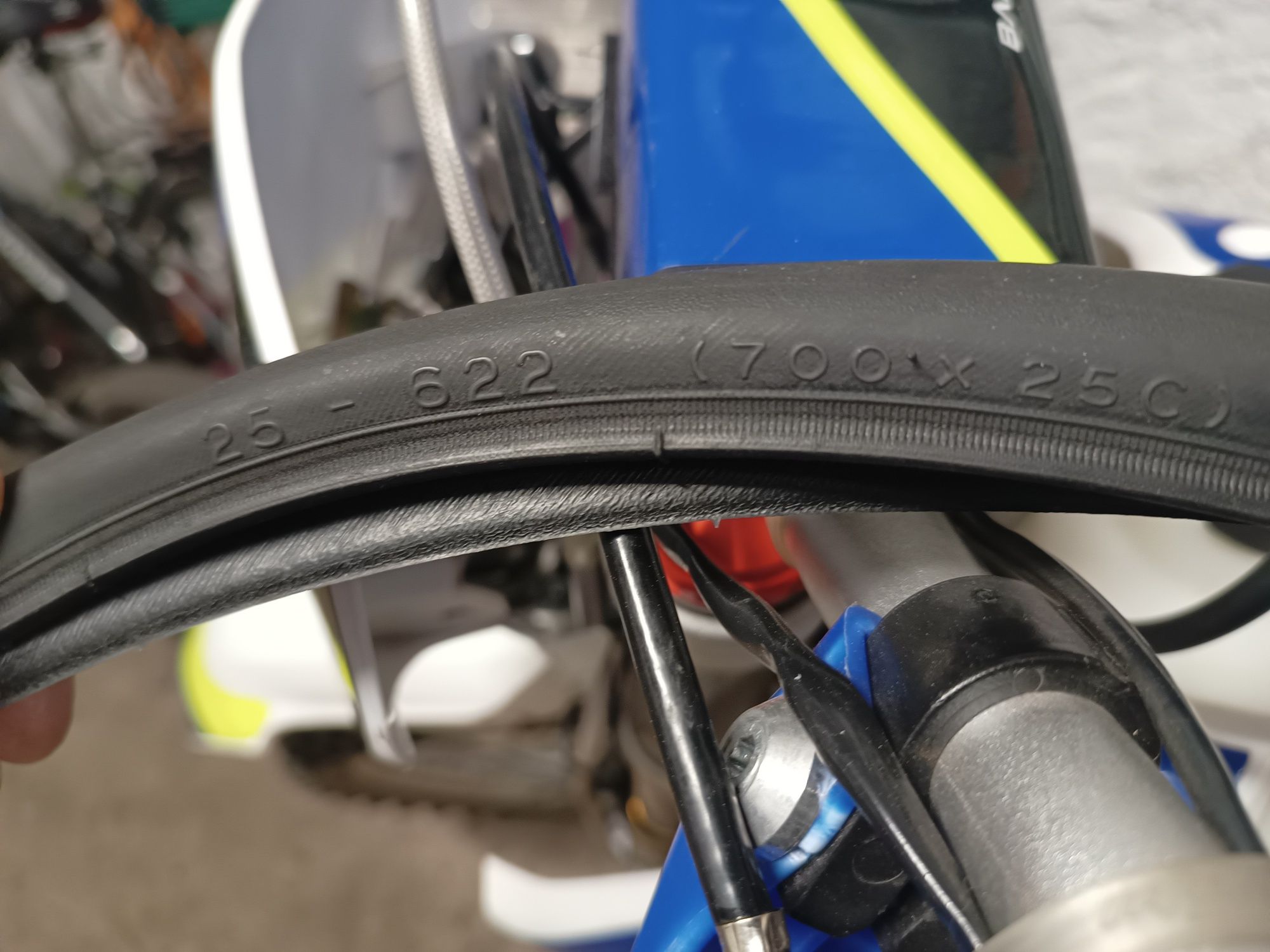 Opony rowerowe Michelin.