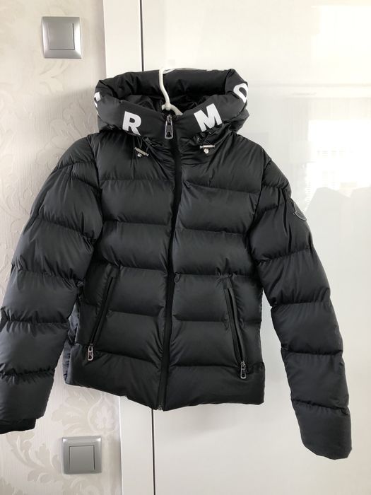 Kurtka moncler zimowa r xs