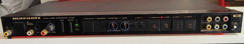 Controlador Video/ audio Marantz AV251 Usado