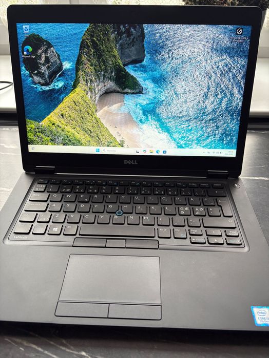 Dell Latitude 5480  Intel  Core i3  7 gen. 14". 8 / 256 GB . LTE.
