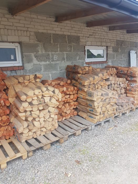 Drewno kominkowe opałowe do wędzenia workowane