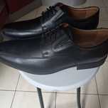 Nowe męskie buty ze skóry marki Clarks( rozmiar 48cm)