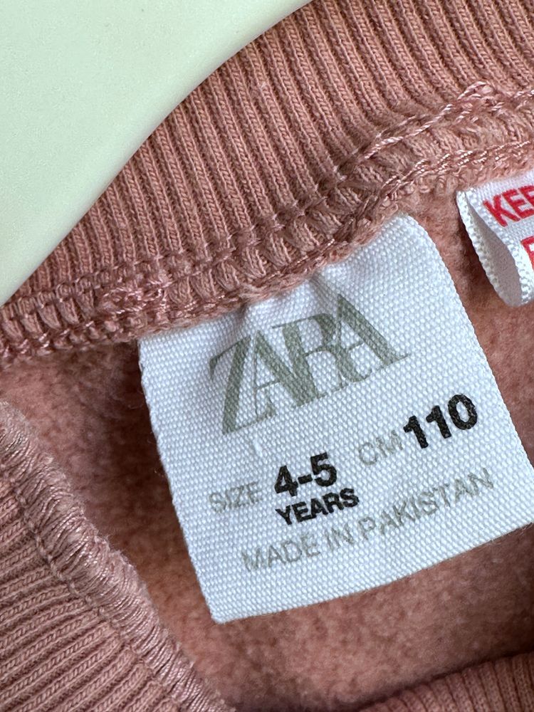 Светр Зара Zara,теплий,на флісі,на4- 5 років