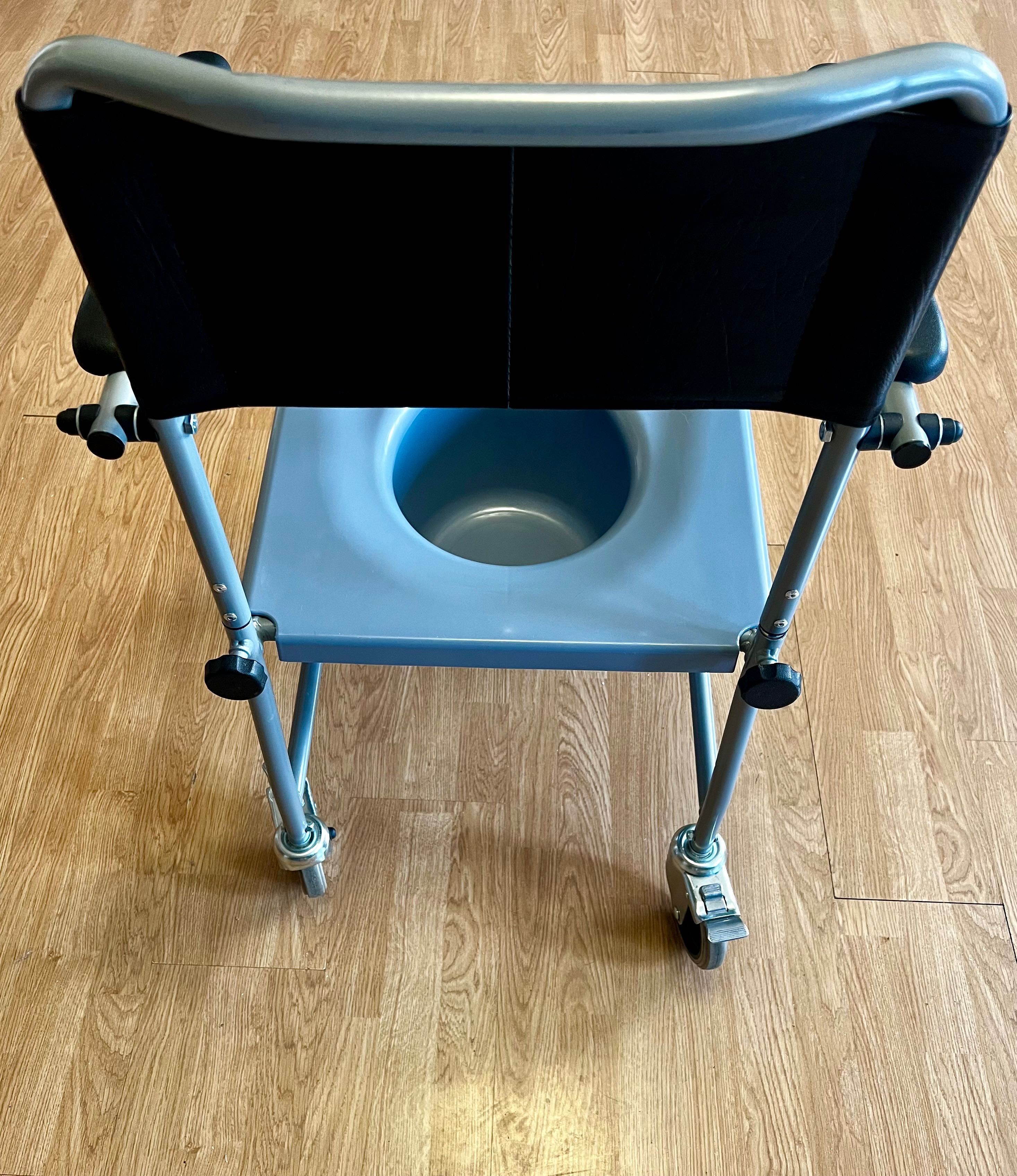 Крісло-каталка із санітарним оснащенням OSD-MOD-JBS367A