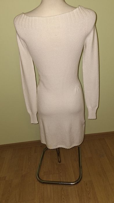 Sukienka sweterkowa M