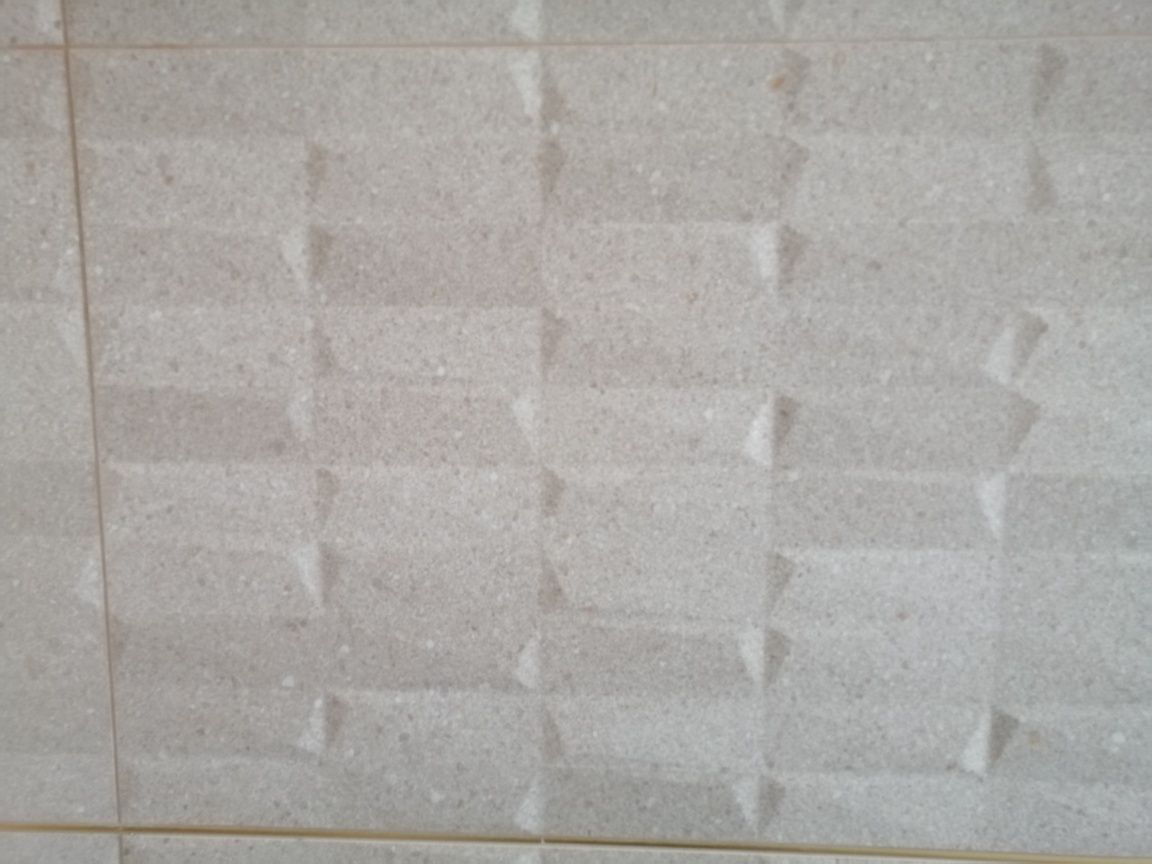 Ceramic love tiles 1x0,35 beje