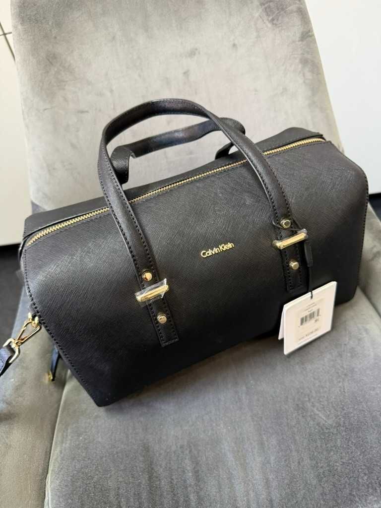 Torebka skórzana Calvin Klein