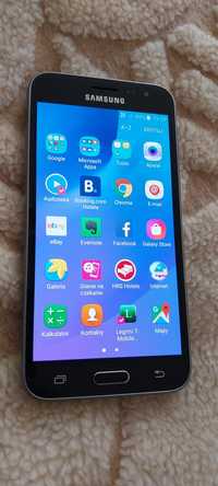 Samsung Galaxy J3 2016 SM-J320FN - Ładny
