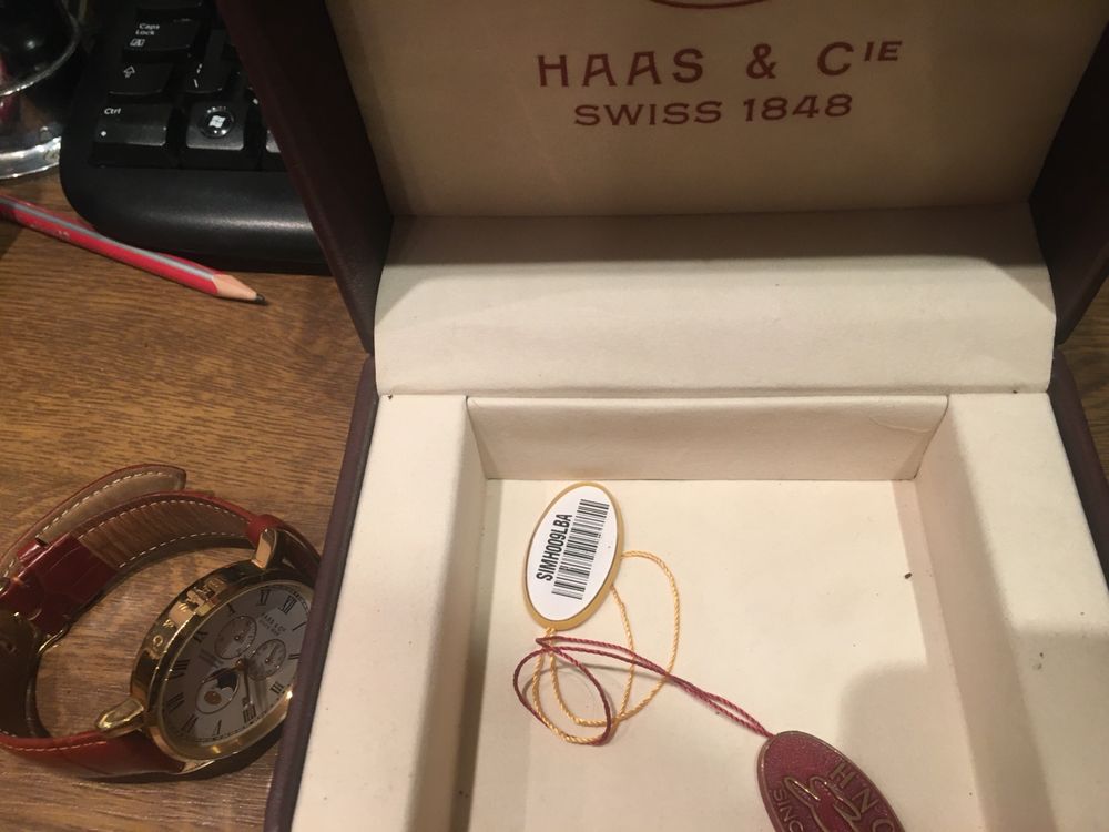 часы HAAS & Cie SWISS 1848