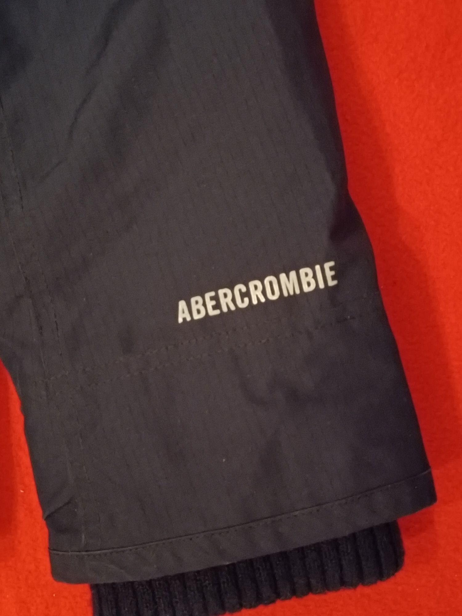 Продам оригинальную мужскую куртку Abercrombie , размер М