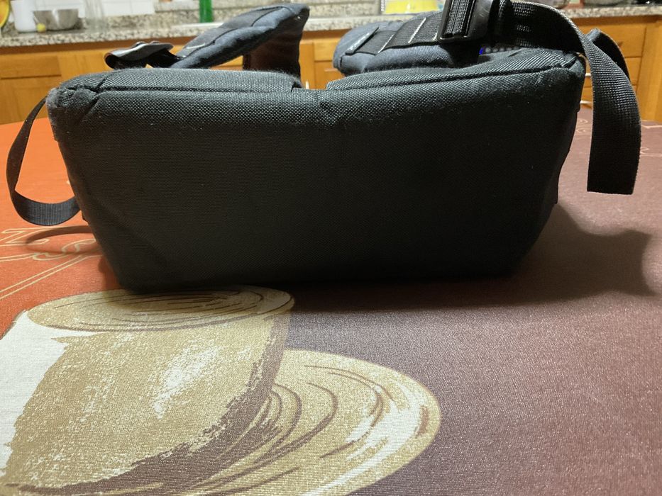 Mochila Port Designs preta – para laptop e uso diário
