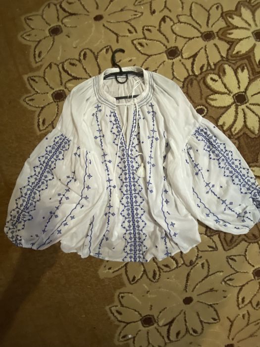 Продам розкішну вишиванку