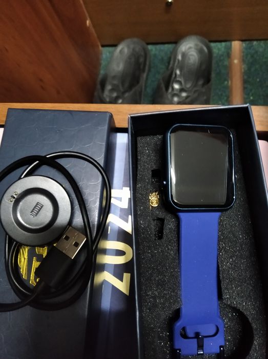 Смарт часы 750гр. Новые