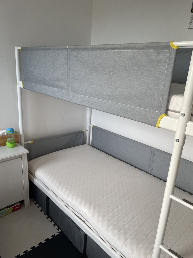 Łóżko piętrowe ikea vitval z materacami 90x200