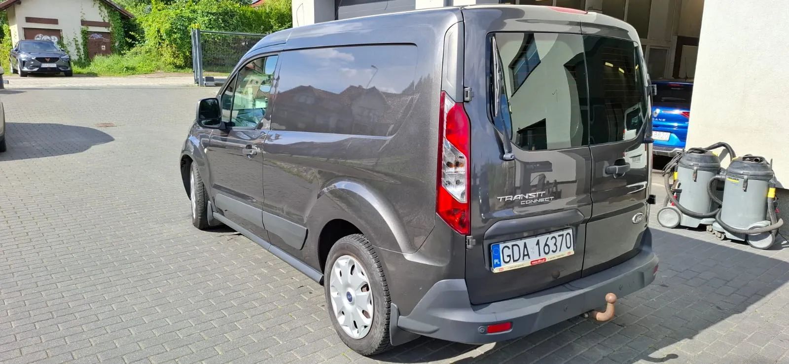 Ford CONNECT  faktura VAT23%, pierwszy właściciel w Polsce, nowy akumulator.