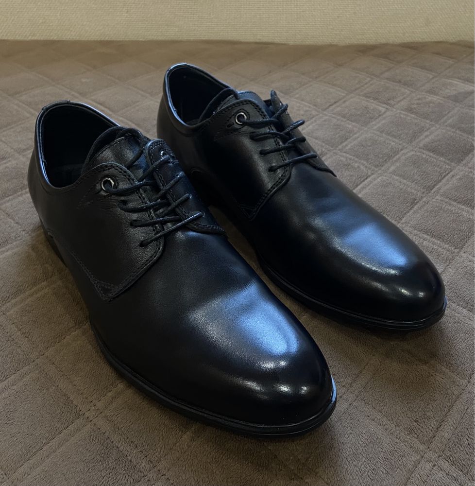 Чоловічі класичні туфлі Yalasou чорні на шнурках 42р 28см