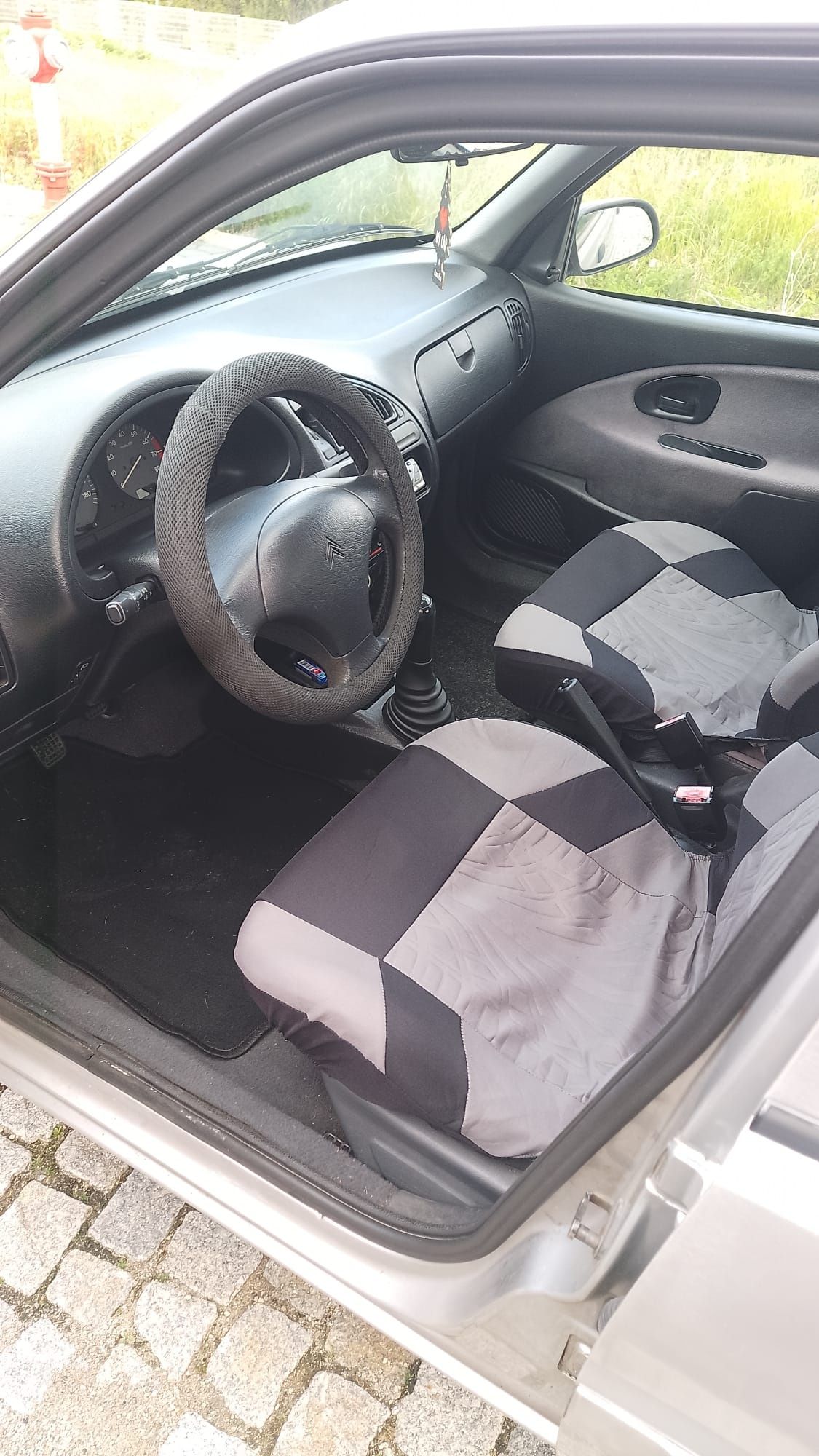 Saxo 1.1 exclusive 140000km