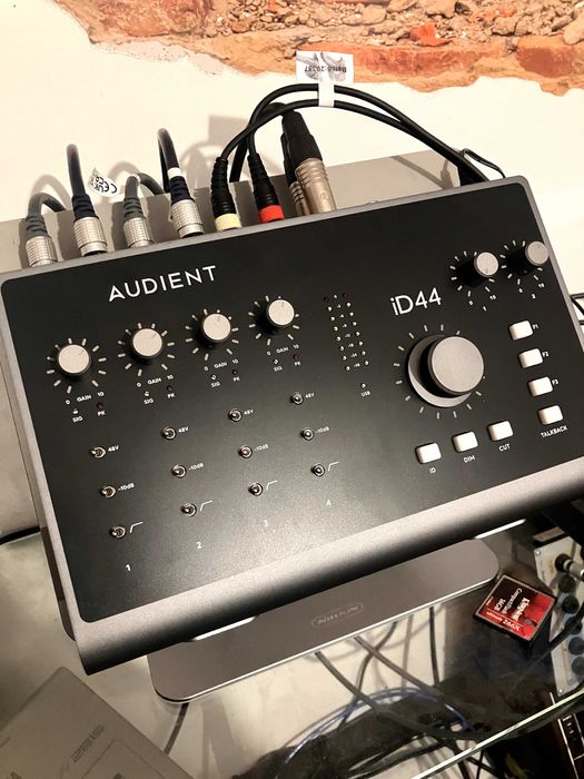 Interfejs audio - Audient ID44