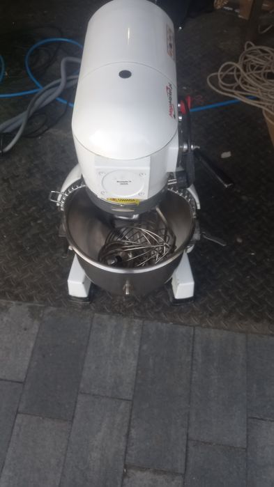 Mikser planetarny 20L Mega-M mxpUC20.6.1100