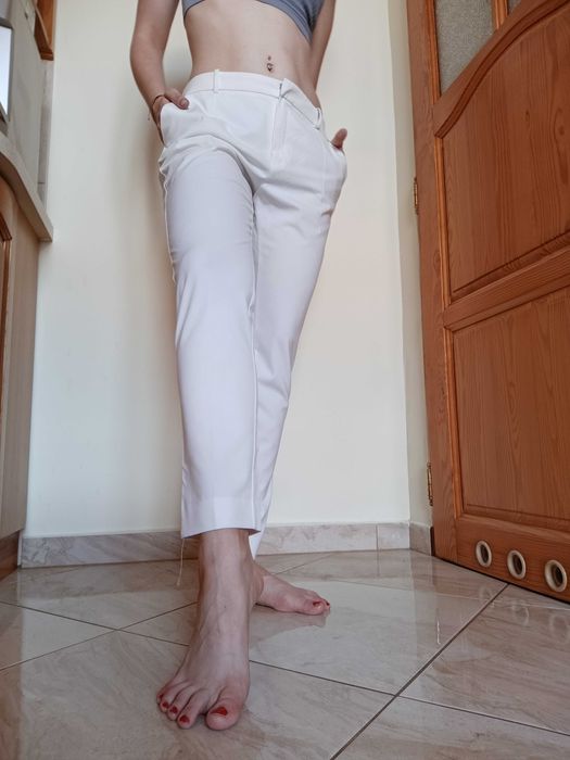 Damskie chinosy spodnie eleganckie wizytowe Mango kremowe beżowe 38 M