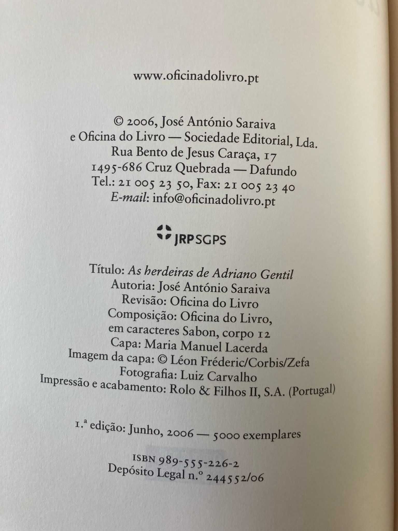 As Herdeiras de Adriano Gentil, de José António Saraiva
