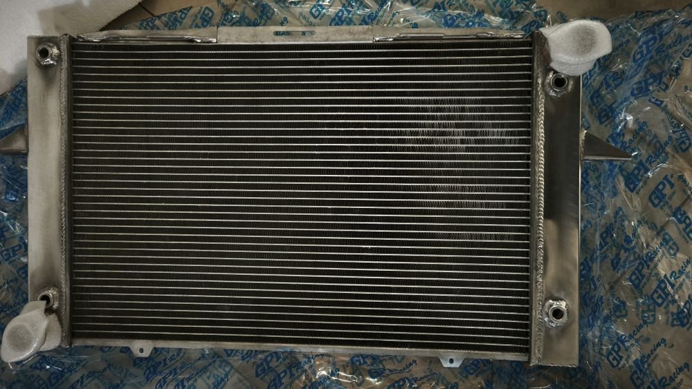 Radiador em alumínio volvo 850, S70, V70