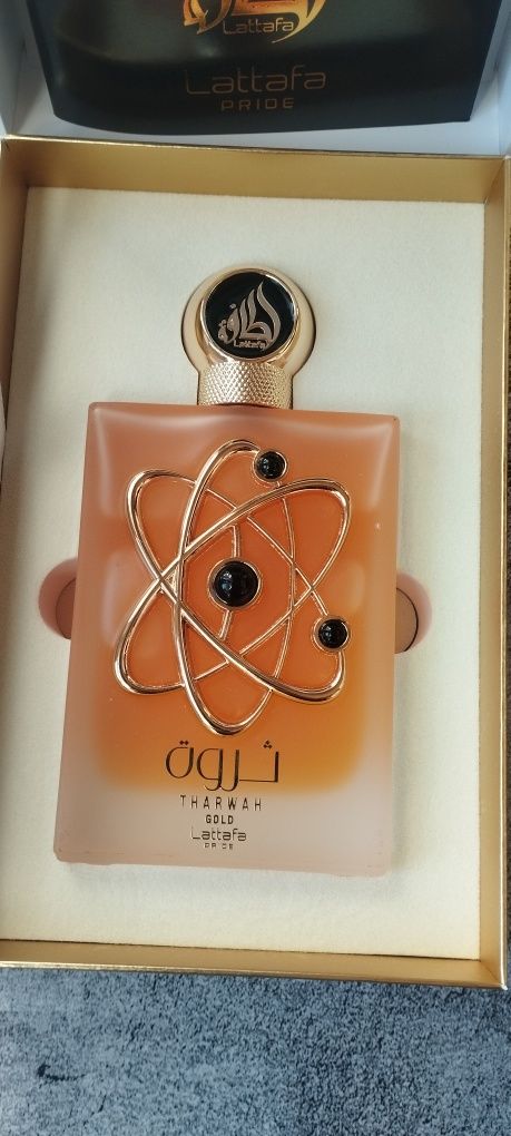 Tharwah Gold Lattafa Perfumy 100 ml niewielki ubytek