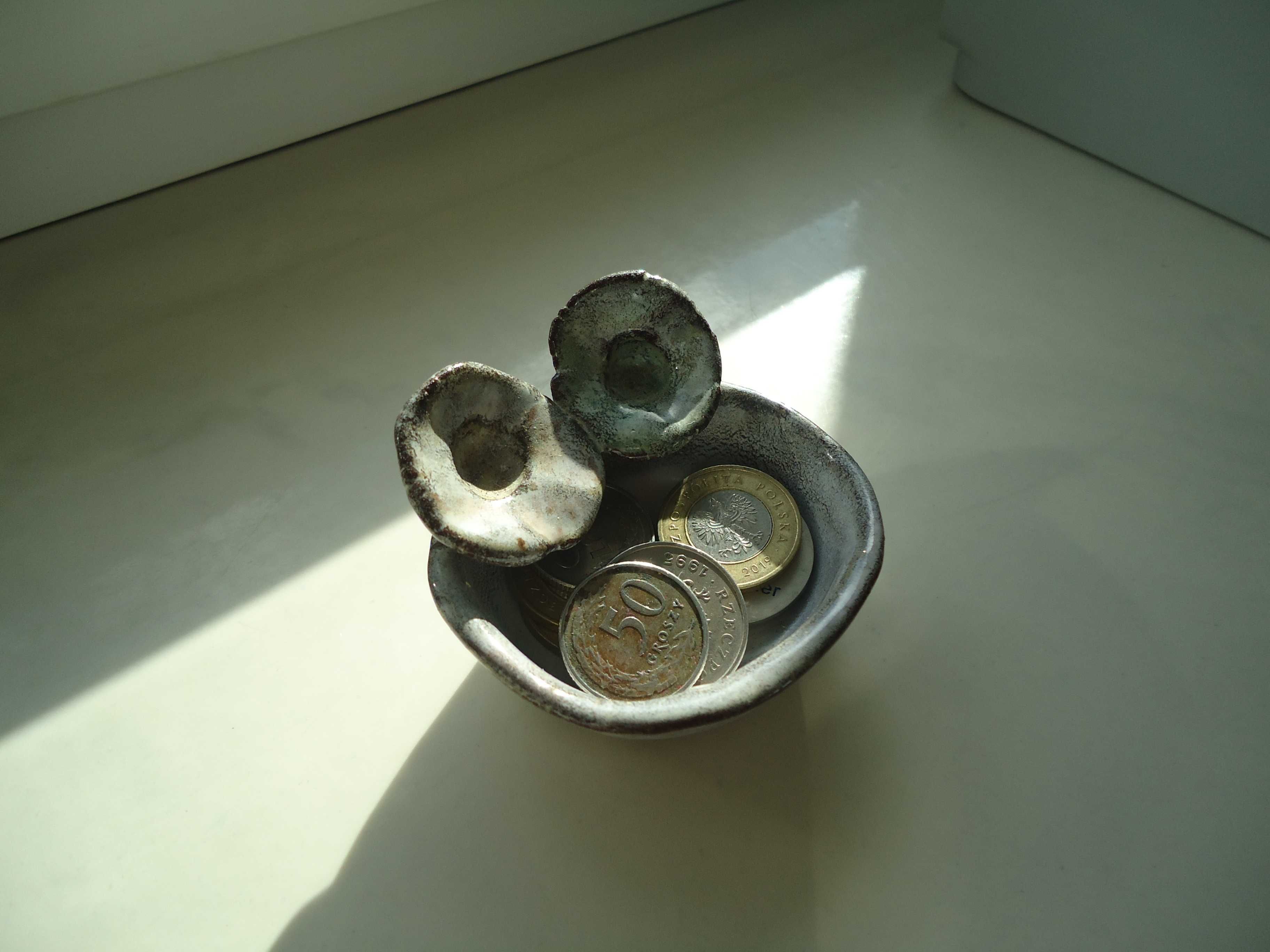 Mały pojemnik naczynko na biżuterie porcelana ceramika